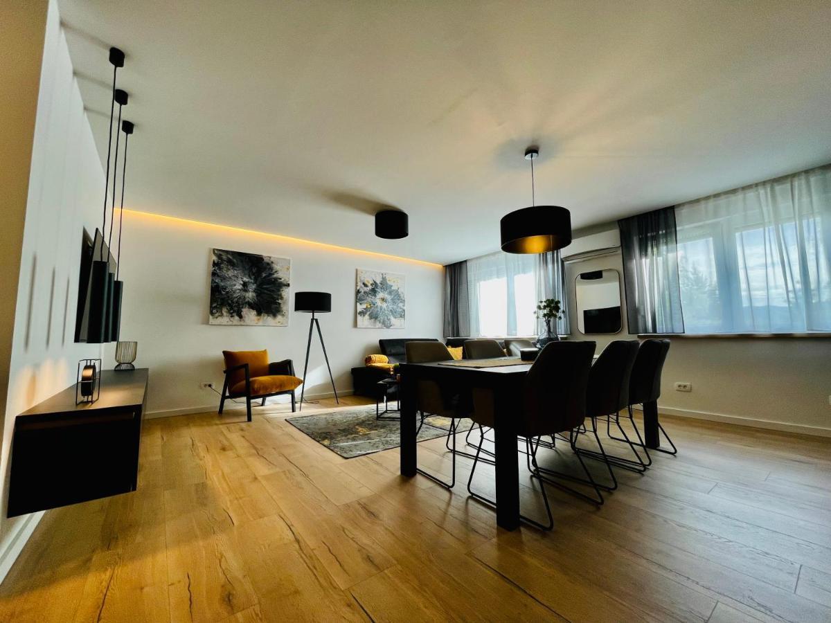 Apartman Ana ダルバル エクステリア 写真