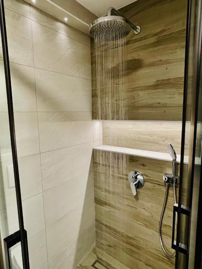 Apartman Ana ダルバル エクステリア 写真